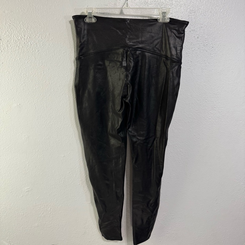SPANX Black Faux Leather Leggings 1x - Picture 4 of 4